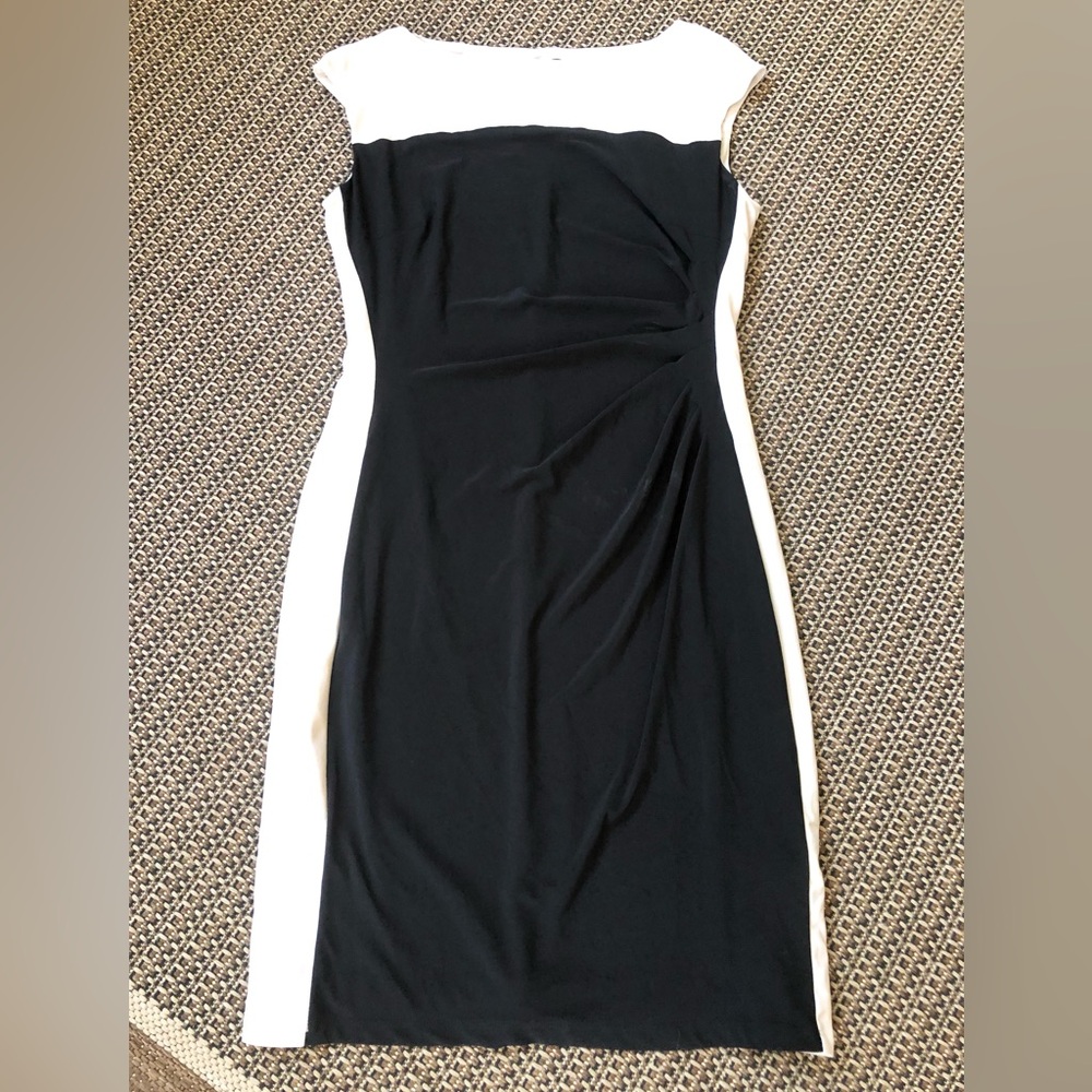 🖤CHAPS Sleeveless Colorblock Black & Off White Ruched Sheath Career Dress - Picture 3 of 14
